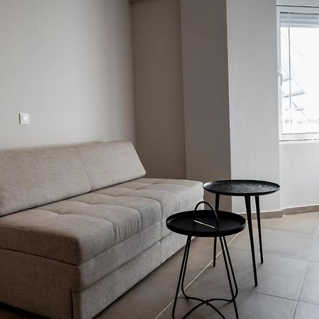 Meda Apartments Preveza Exterior photo
